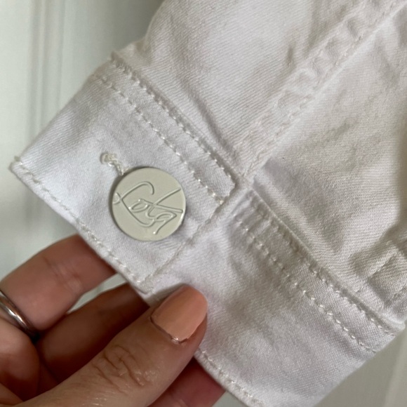 🇨🇦 NWT Lola jeans white jacket size small - Picture 7 of 9